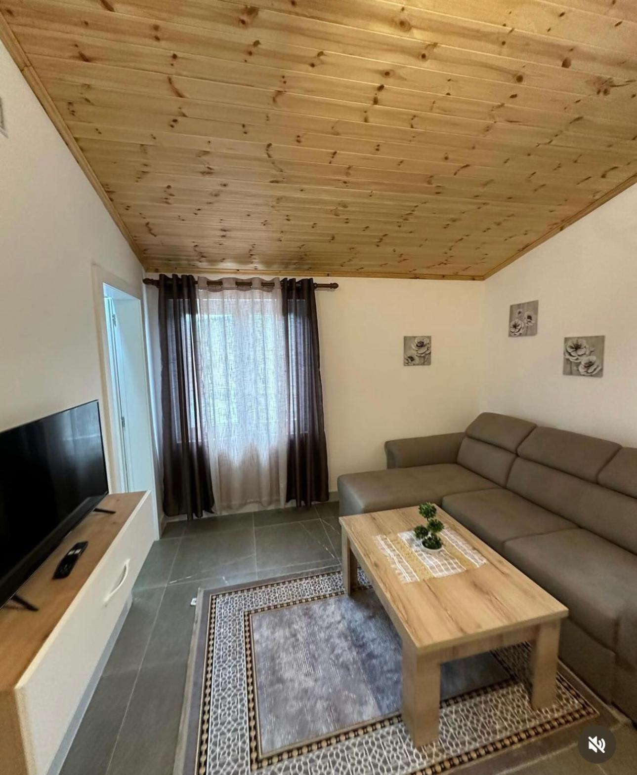 Qyteza Guest House & Camping Σκόδρα Εξωτερικό φωτογραφία